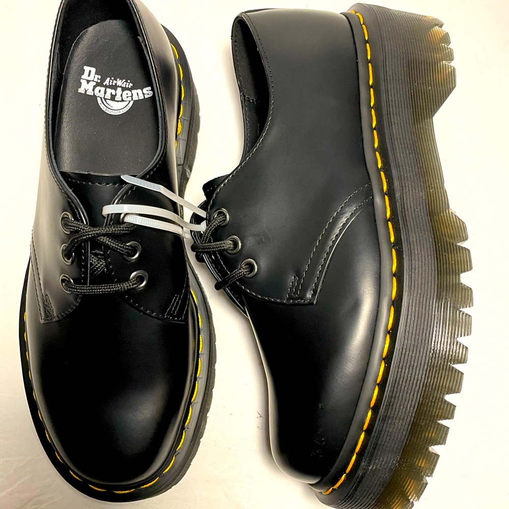 NEW Doc Martens Platform Shoes 1461 Smooth Black Leather Women’s 8 Men’s 7